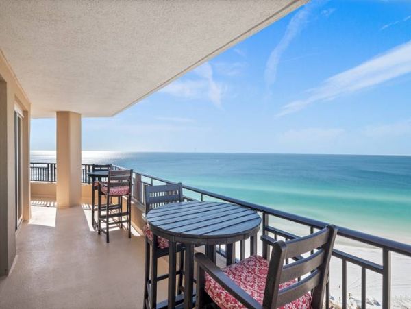 Miramar Beach Gulf Front Penthouse Rental Luxury 3-Bedroom Condo