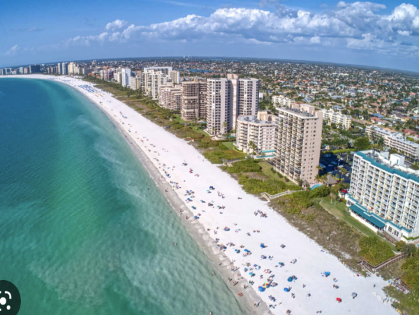 Lovely Walk to Naples Vanderbilt Beach