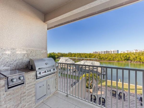 Waterfront Home with 3 Bedrooms, Pool & Dock