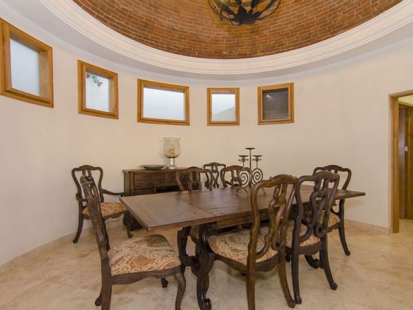 Luxury 5 Bedroom Vacation Villa in Los Cabos