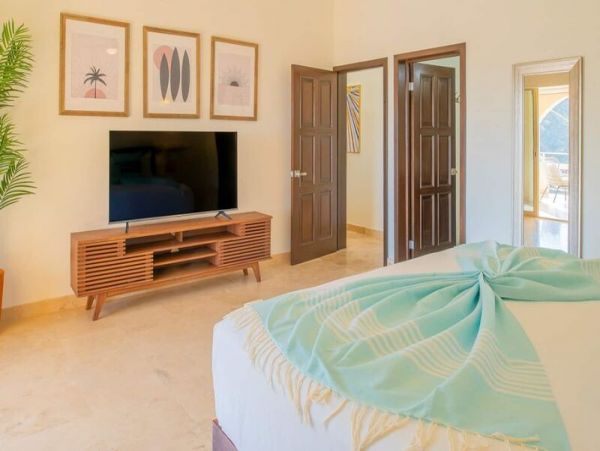 Cabo San Lucas Villa Rentals - Five Bedroom Luxury Vacation Home
