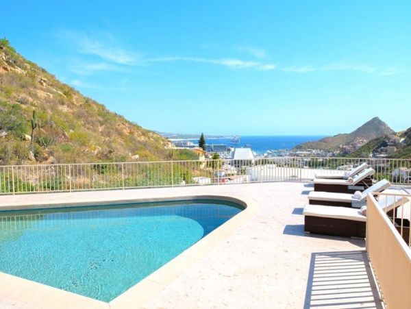 Cabo San Lucas Villa Rentals - Five Bedroom Luxury Vacation Home