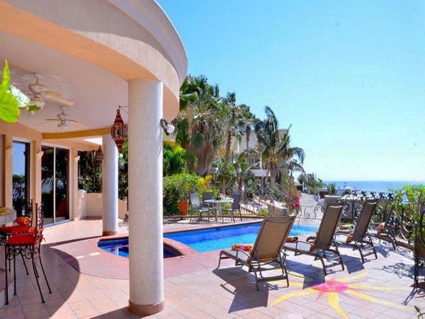 Lovely 4 Bedroom Vacation Pool Home in Los Cabos