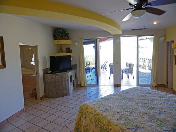 Lovely 4 Bedroom Vacation Pool Home in Los Cabos