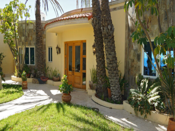 7 Bedrooms Plus Studio - This Villa is your Personal Hotel