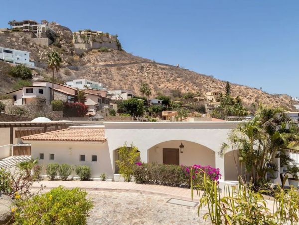 Stunning Vacation Rental in Pedregal, Cabo San Lucas