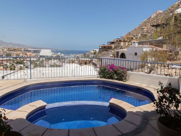 Stunning Vacation Rental in Pedregal, Cabo San Lucas