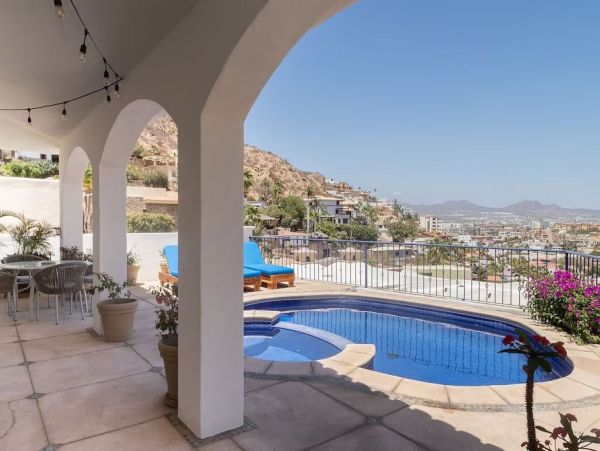 Stunning Vacation Rental in Pedregal, Cabo San Lucas