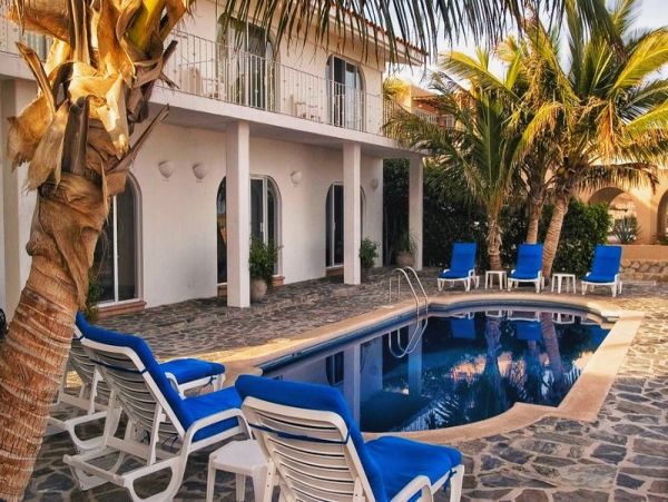 Four Bedroom Upscale Vacation Rental in Los Cabos