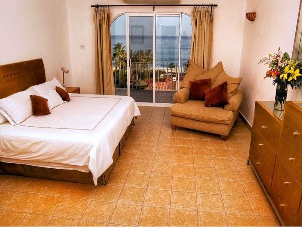 Four Bedroom Upscale Vacation Rental in Los Cabos