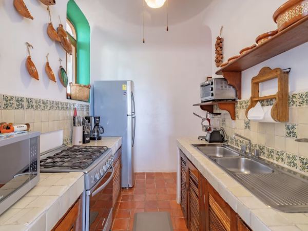 Akumal Stunning Waterfront Luxury Villa Plus Guest Apartment