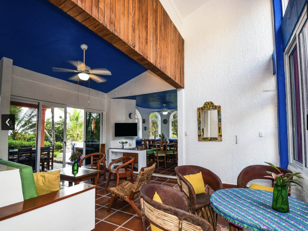 Half Moon Bay Akumal Vacation Villa & Guest House Sleeps 10