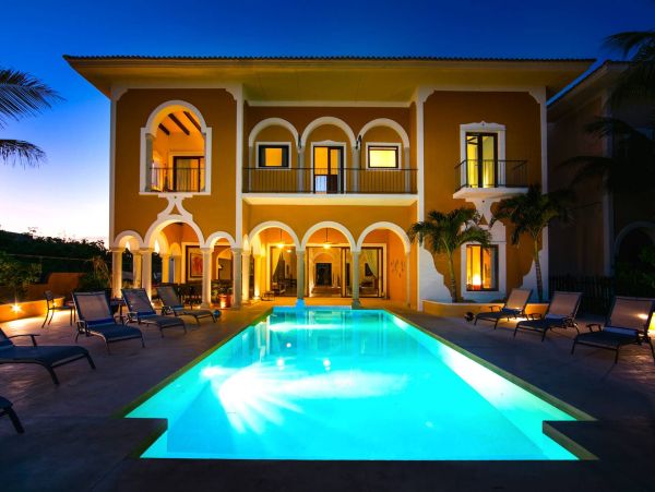 Riviera Maya Seaside Splendor: Villa wih Gourmet Service & Breathtaking Views
