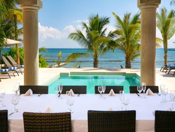 Riviera Maya Seaside Splendor: Villa wih Gourmet Service & Breathtaking Views