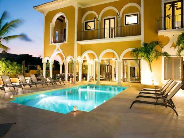Riviera Maya Seaside Splendor: Villa wih Gourmet Service & Breathtaking Views