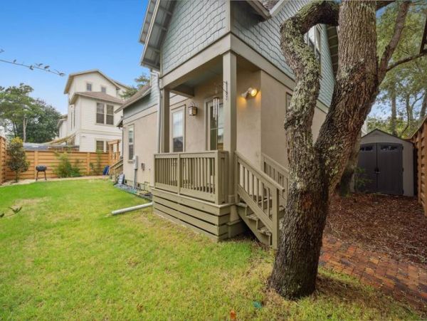 Charming Three Bedroom Vacation Home in Grayton Beach