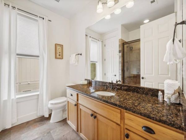 Charming Three Bedroom Vacation Home in Grayton Beach