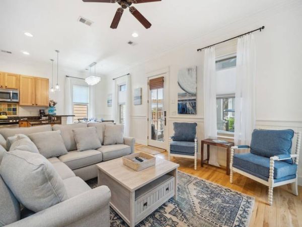 Charming Three Bedroom Vacation Home in Grayton Beach