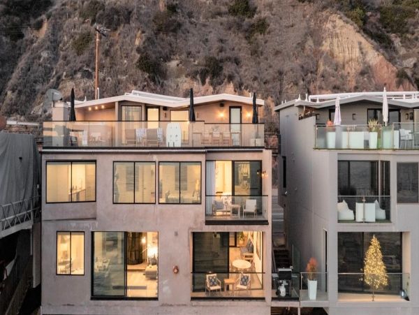 Malibu Oceanfront 3 Bedroom Luxury Vacation Rental