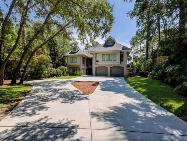 South Carolina Oceanfront Luxury Vacation Rental - 9-Bedroom Hilton Head Estate with Pool & Spa