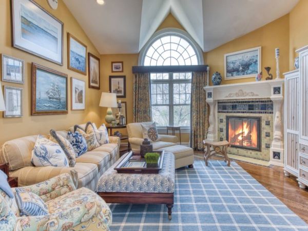Westhampton Beach Vacation Home Eight Bedroom On Beach