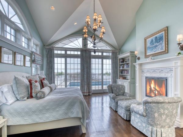 Westhampton Beach Vacation Home Eight Bedroom On Beach