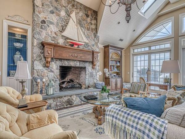 Westhampton Beach Vacation Home Eight Bedroom On Beach