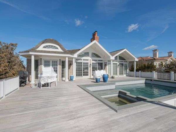 Westhampton Beach Vacation Home Eight Bedroom On Beach