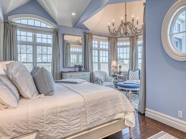Westhampton Beach Vacation Home Eight Bedroom On Beach