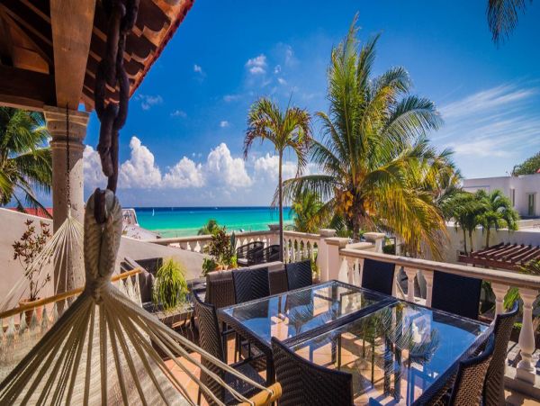 Five Star Luxury Five Bedroom Home with Private Pool