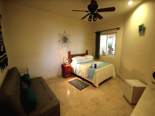 Beautiful 3 Bedroom Vacation Condo in Playa del Carmen