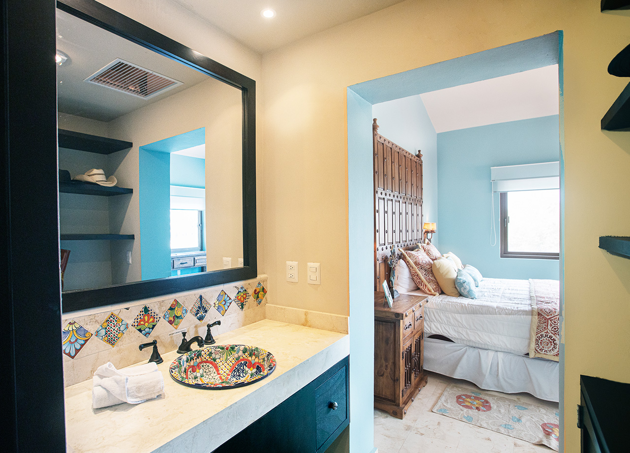 Luxury Five Bedroom Home in Puerto Aventuras
