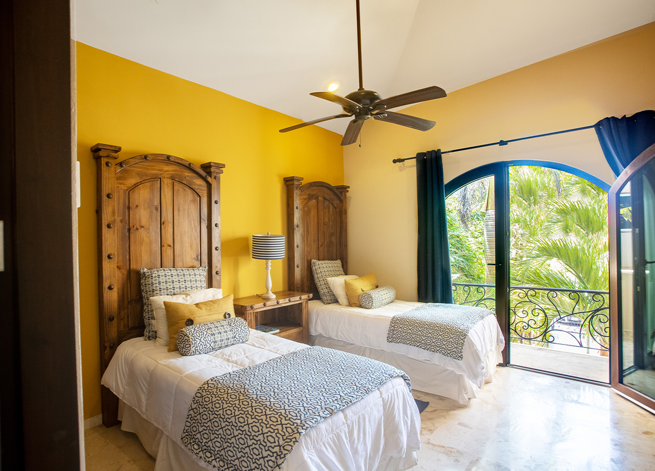 Luxury Five Bedroom Home in Puerto Aventuras