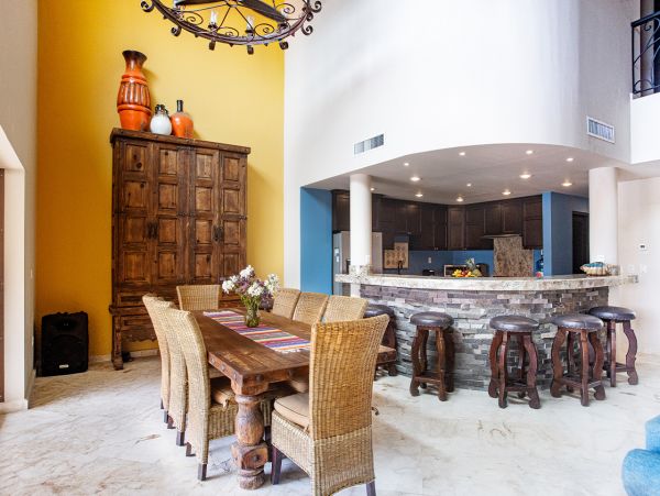 Luxury Five Bedroom Home in Puerto Aventuras
