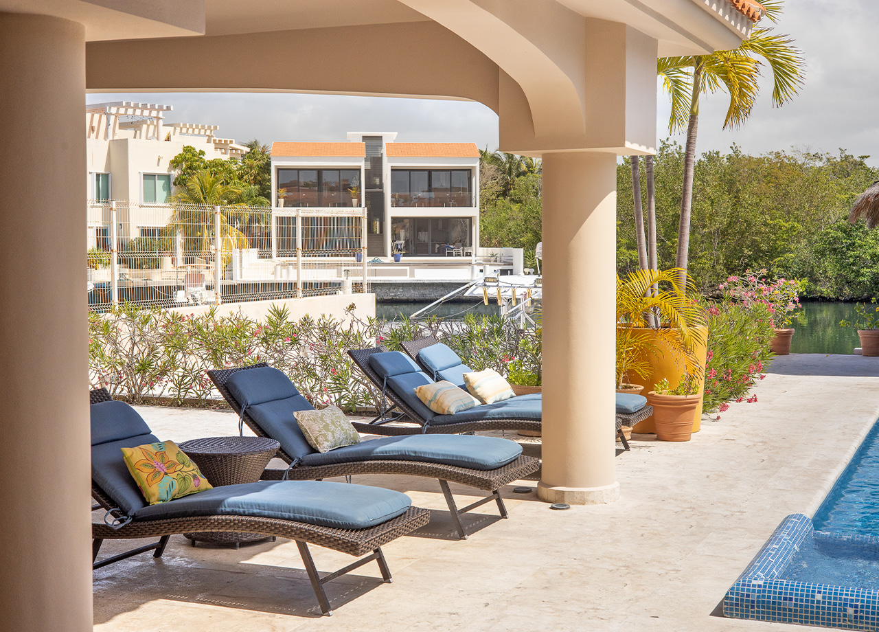 Luxury Five Bedroom Home in Puerto Aventuras