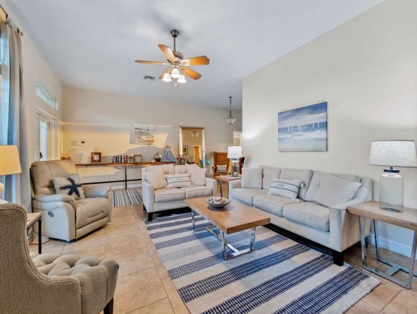 Four Bedroom Paradise On The Canal With Boat Dock