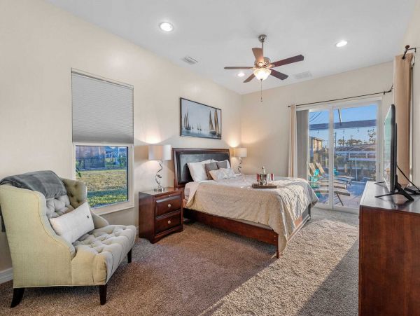 Four Bedroom Paradise On The Canal With Boat Dock