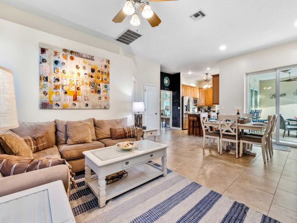 Four Bedroom Paradise On The Canal With Boat Dock