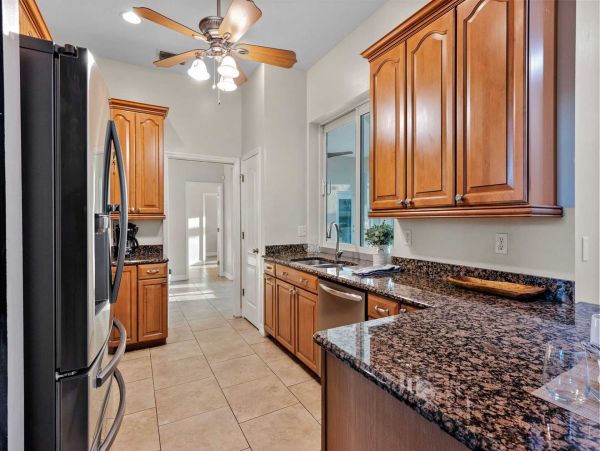 Four Bedroom Paradise On The Canal With Boat Dock