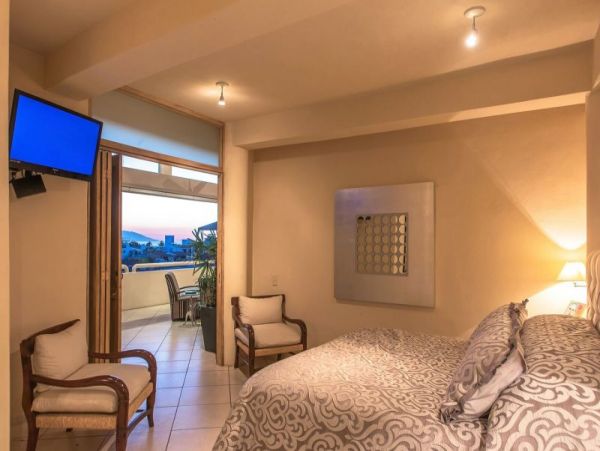 Puerto Vallarta Vacation Pool Home Plus Guest House