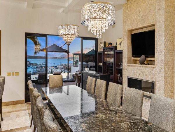 Luxury 7 Bedroom Villa with Amazing Views in Los Cabos