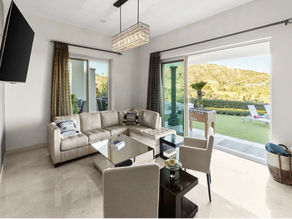 Los Cabos Five Bedroom 5.5 Bathroom Luxury 5,000 Sq Ft Villa
