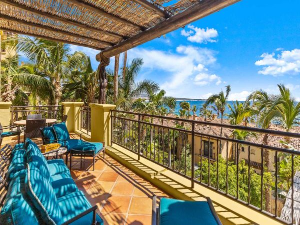 Ocean View 4 bedroom in Stunning Community