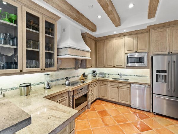 Ocean View 4 bedroom in Stunning Community