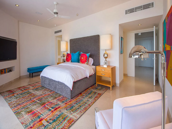 Your Private Beachfront Retreat in Pedregal