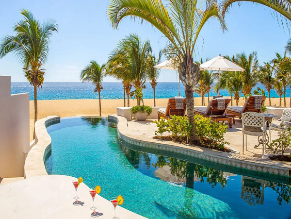 Your Private Beachfront Retreat in Pedregal