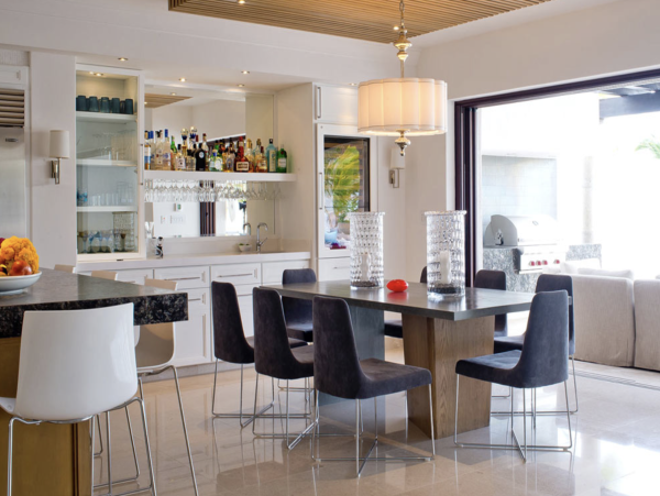 Your Private Beachfront Retreat in Pedregal