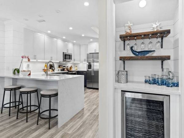 Lakefront Gorgeous Pool Home in Miramar Beach Close to Beach