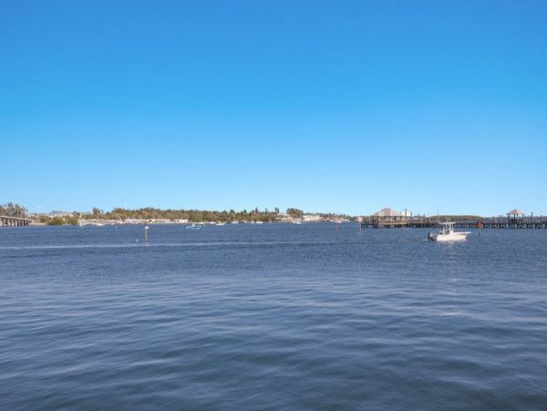 Bradenton Vacation Condo One Bedroom Bay Views