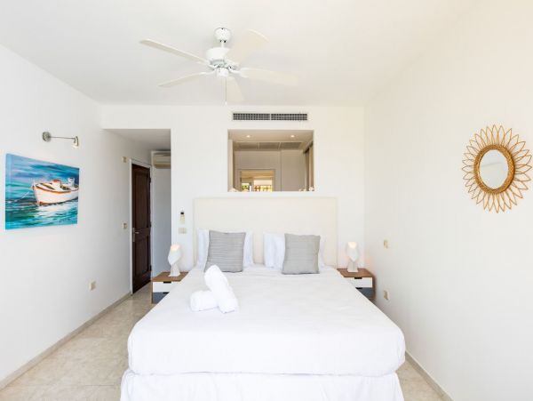 Bay Views Saint Martin Luxury Vacation Pool Villa Sleeps 10